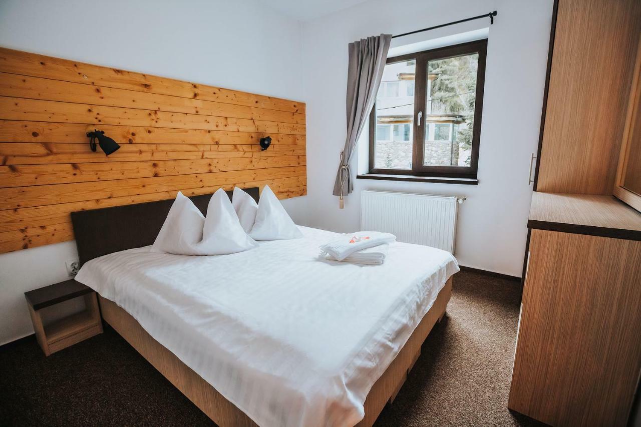 Panoramic Apartments - Montepalazzo Sinaia Luaran gambar