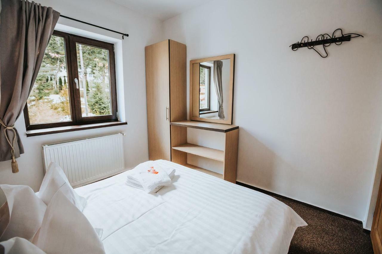 Panoramic Apartments - Montepalazzo Sinaia Luaran gambar